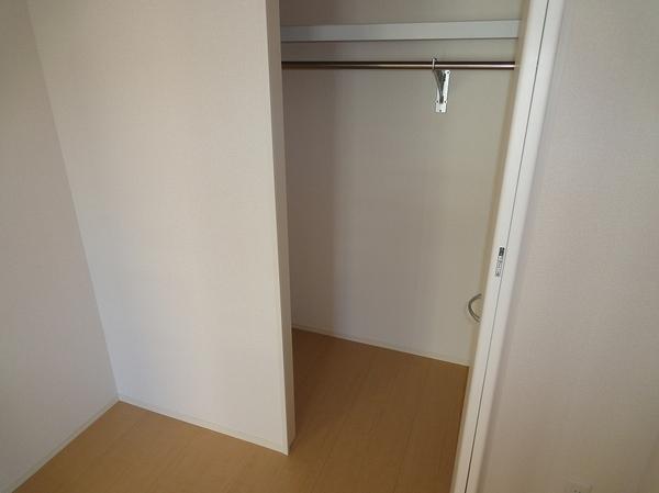 柏原市玉手町のハイツ