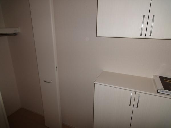 柏原市玉手町のハイツ