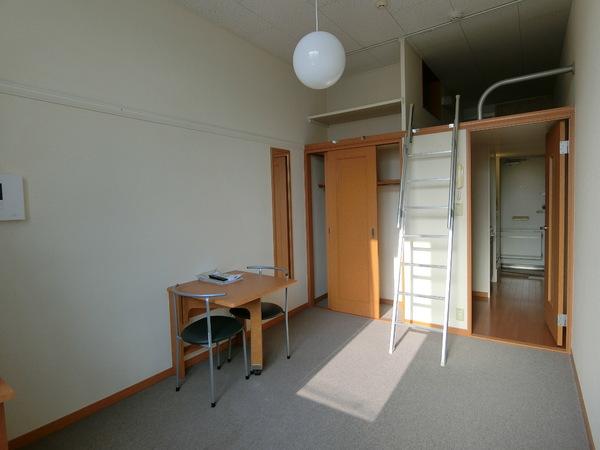 羽曳野市恵我之荘４丁目のハイツ