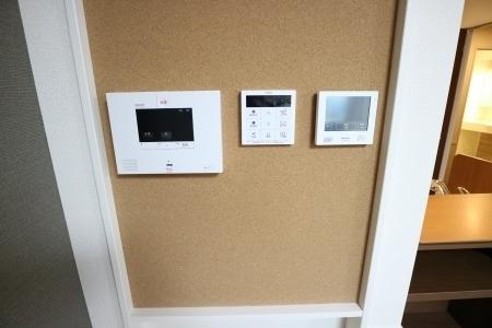 グロリアハイツ　はびきの　A棟