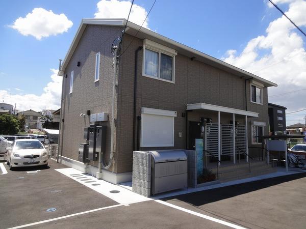 羽曳野市伊賀３丁目のハイツ