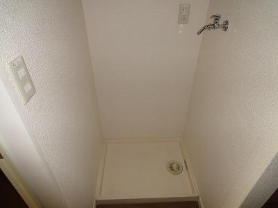 羽曳野市樫山のアパート