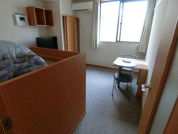 藤井寺市大井1丁目のハイツ(リビング)