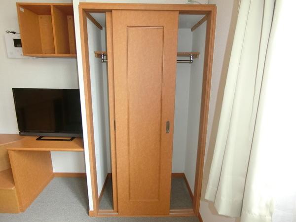 藤井寺市大井1丁目のハイツ(収納)