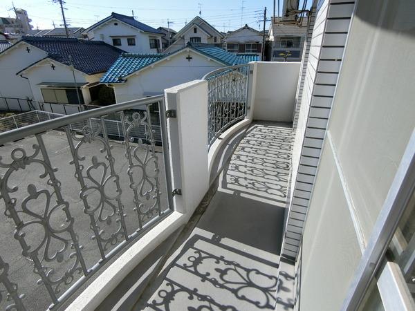 藤井寺市藤ケ丘３丁目のマンション