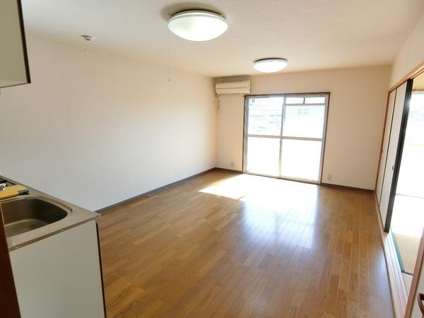 藤井寺市藤ケ丘３丁目のマンション