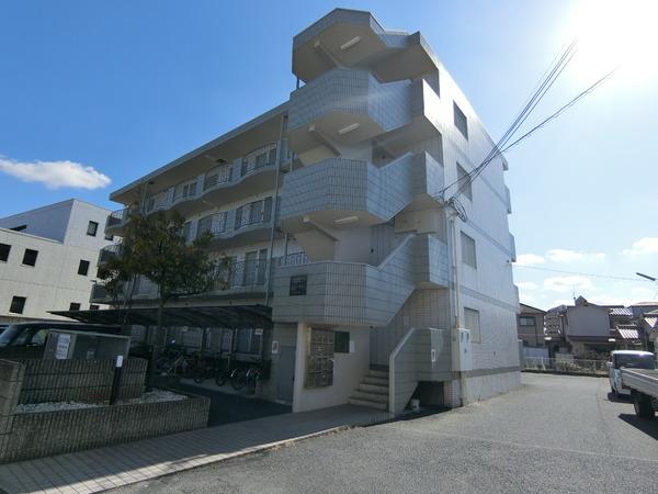 藤井寺市藤ケ丘３丁目のマンション