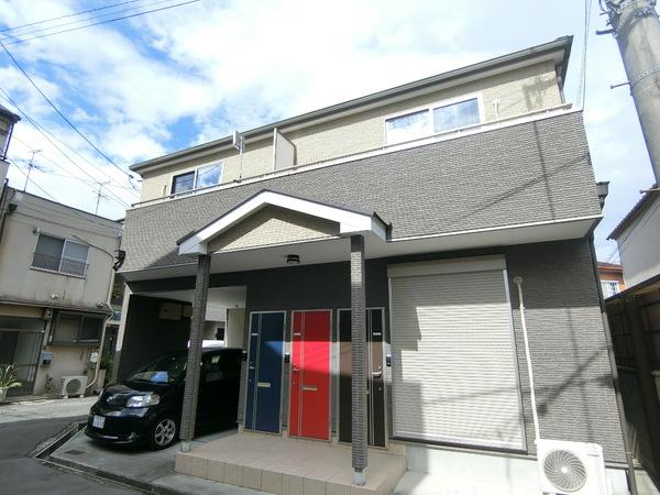 羽曳野市高鷲３丁目のアパート