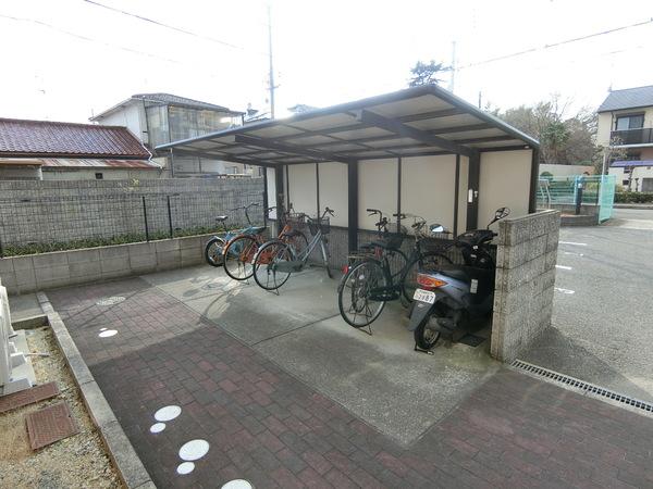 羽曳野市島泉５丁目のハイツ
