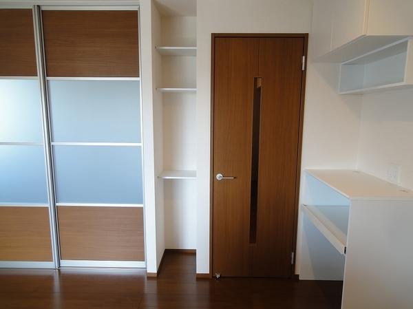 羽曳野市誉田３丁目のハイツ