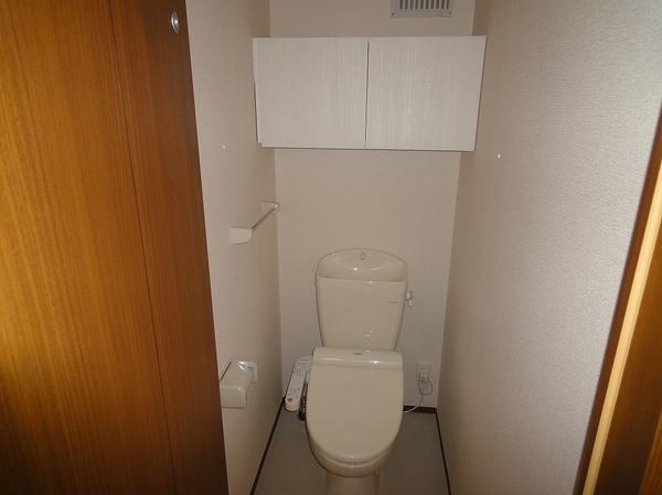 羽曳野市誉田３丁目のハイツ