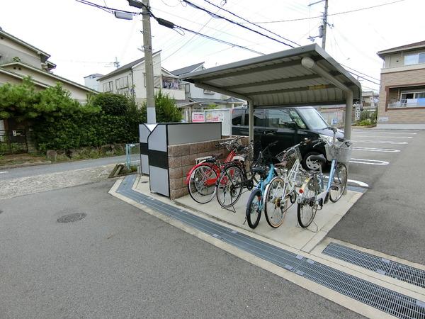 クラール　ブリーゼB棟