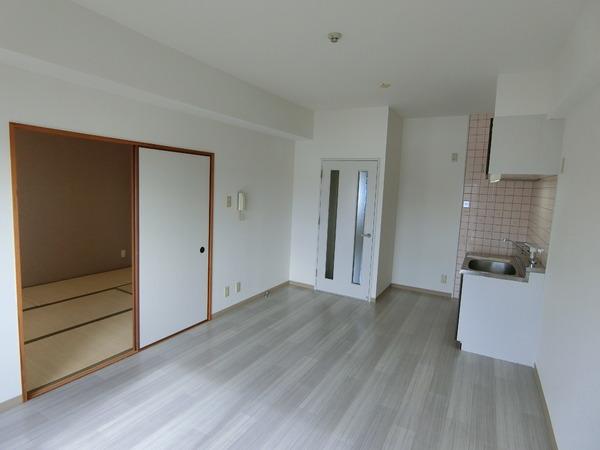 藤井寺市藤ケ丘３丁目のマンション