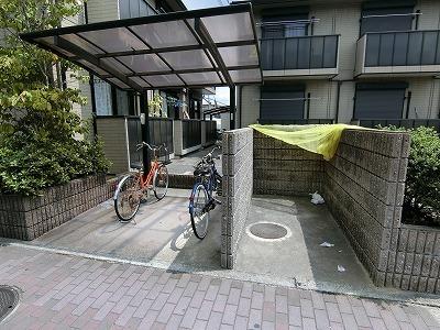 ヴィラ・ソレイユ　A棟