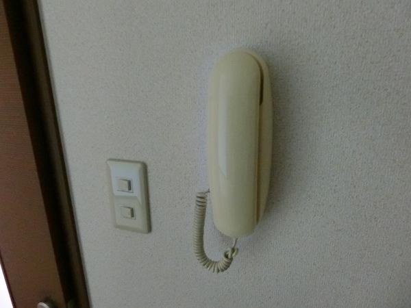 羽曳野市高鷲３丁目のハイツ