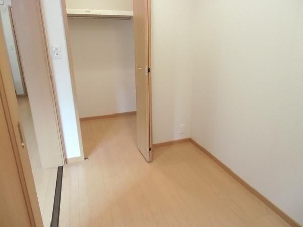 松原市南新町１丁目のハイツ