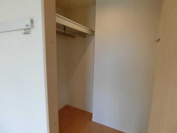 松原市一津屋４丁目のハイツ