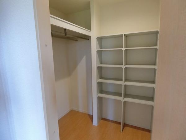 松原市一津屋４丁目のハイツ