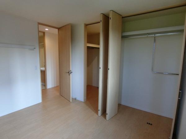 松原市一津屋４丁目のハイツ