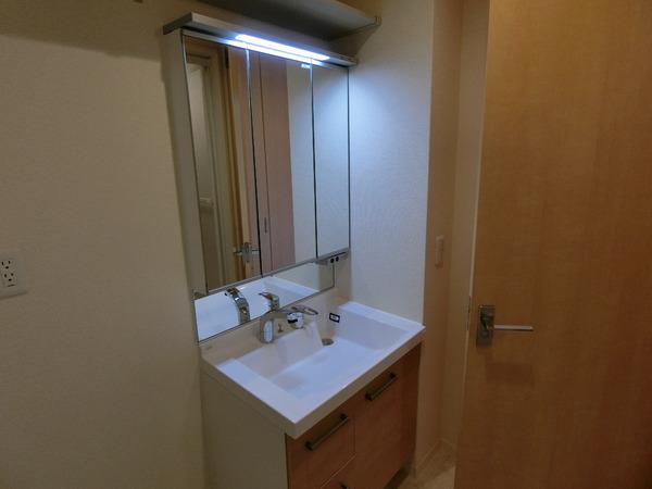 松原市一津屋４丁目のハイツ
