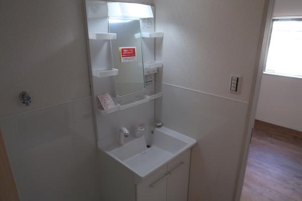 藤井寺市沢田３丁目のハイツ