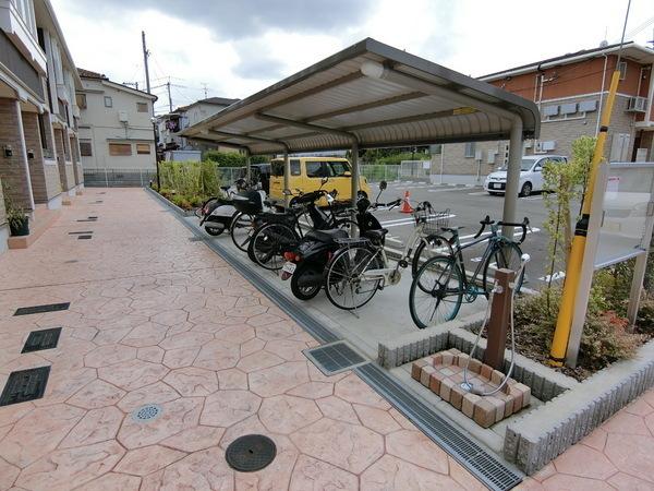 羽曳野市東阪田のハイツ