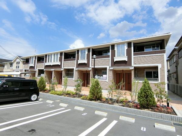 羽曳野市東阪田のハイツ