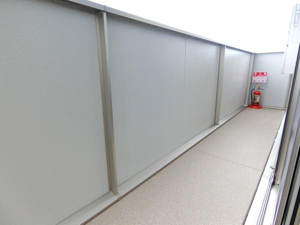 羽曳野市南恵我之荘6丁目のハイツ(バルコニー)