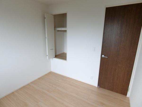 羽曳野市南恵我之荘6丁目のハイツ(洋室)