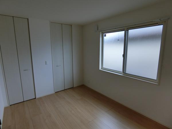 羽曳野市南恵我之荘6丁目のハイツ(洋室)