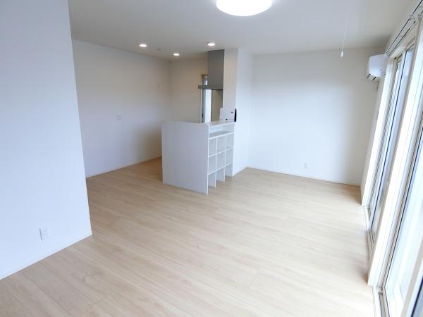 羽曳野市南恵我之荘6丁目のハイツ(リビング)