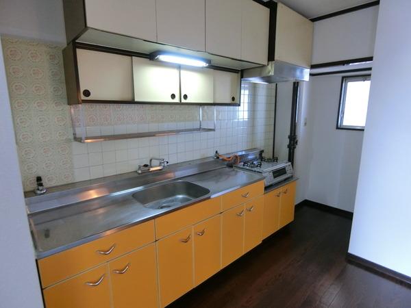 藤井寺市小山１丁目のマンション