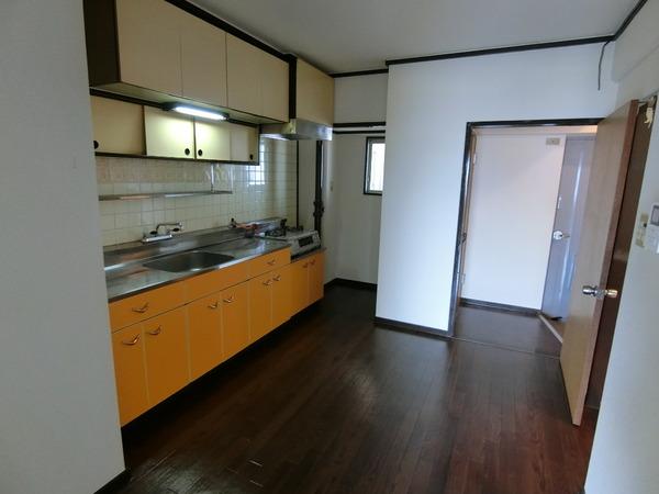 藤井寺市小山１丁目のマンション