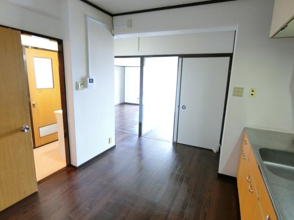 藤井寺市小山１丁目のマンション