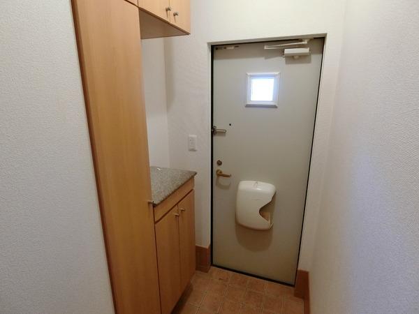 羽曳野市島泉２丁目のハイツ