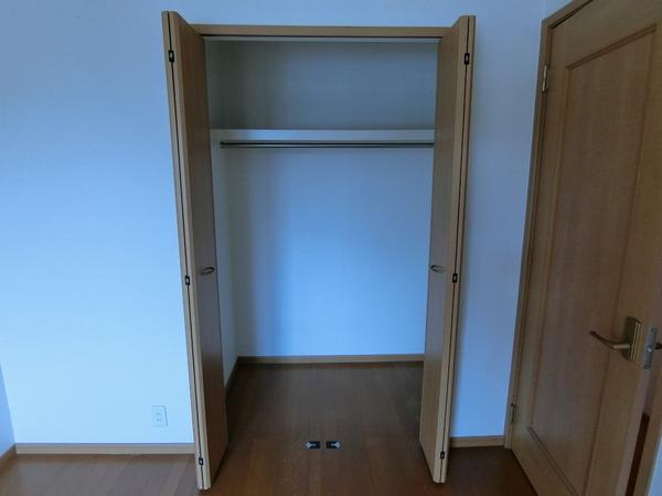 羽曳野市島泉２丁目のハイツ