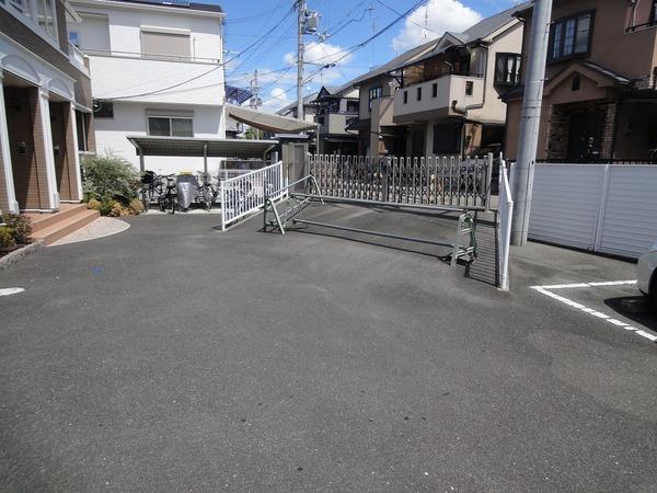 羽曳野市島泉２丁目のハイツ