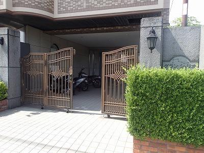 藤井寺市野中１丁目のマンション