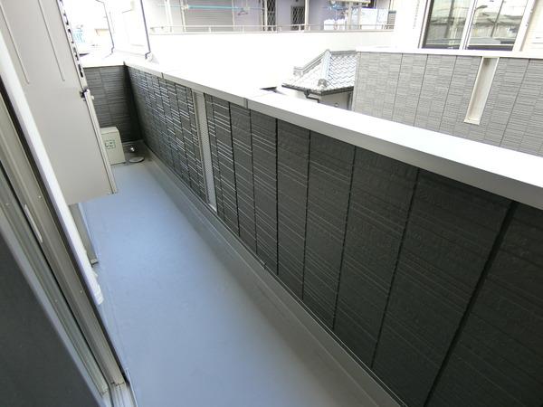 柏原市法善寺３丁目のハイツ