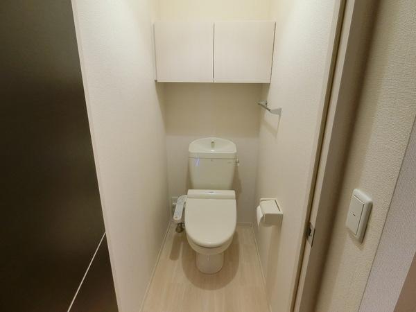 レイクヒルズC棟