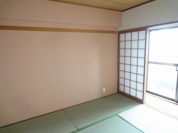 藤井寺市春日丘１丁目のマンション