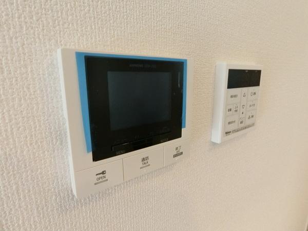 羽曳野市誉田３丁目のハイツ