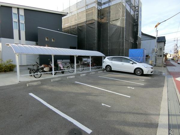 羽曳野市古市１丁目のハイツ