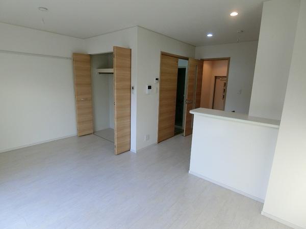 羽曳野市古市１丁目のハイツ