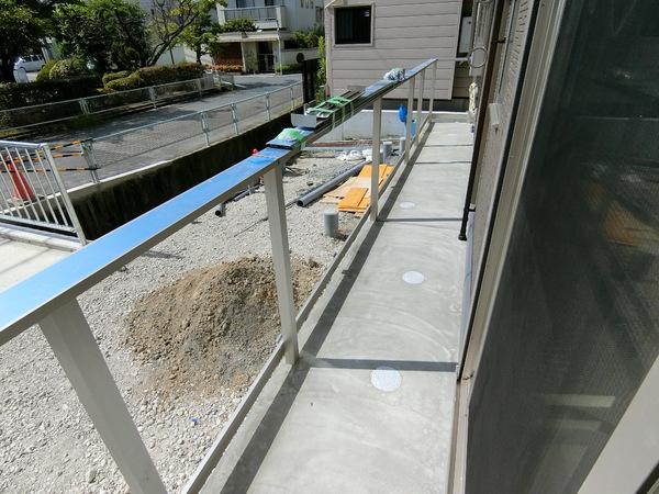 羽曳野市誉田３丁目のハイツ