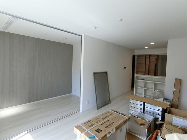 羽曳野市誉田３丁目のハイツ