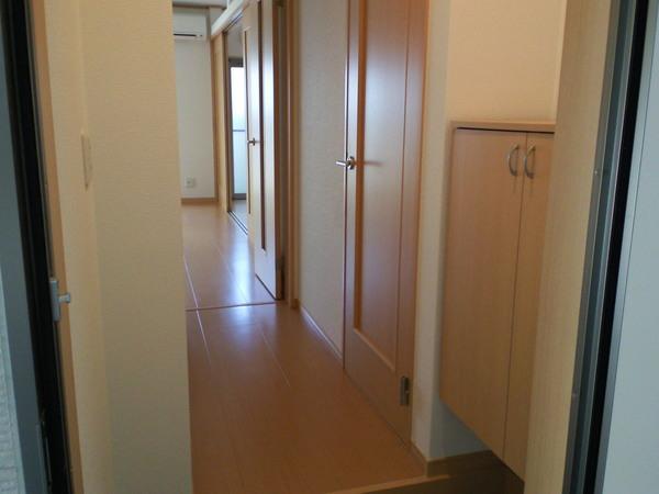 羽曳野市高鷲９丁目のハイツ