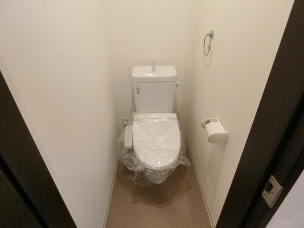 羽曳野市向野１丁目のハイツ