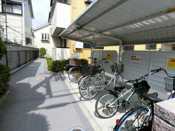 羽曳野市島泉２丁目のアパート