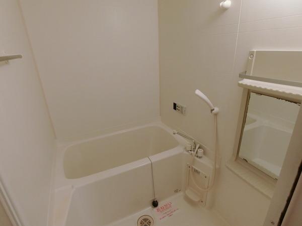羽曳野市島泉２丁目のアパート
